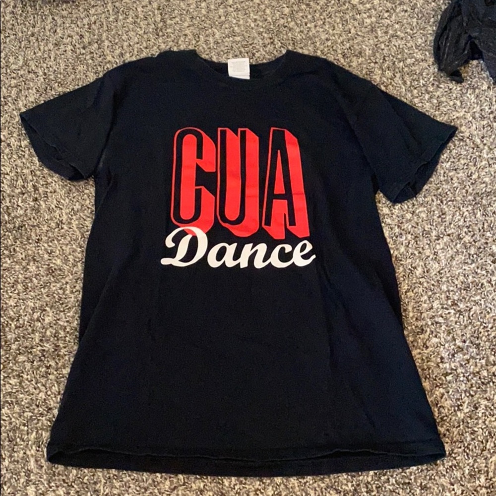 Vintage Catholic University/CUA cardinals t-shirt